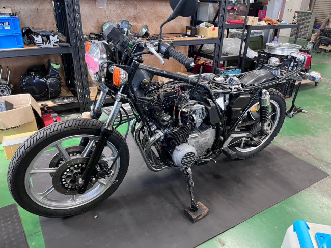 T様 Z400J レストア 前編 | Atlas
